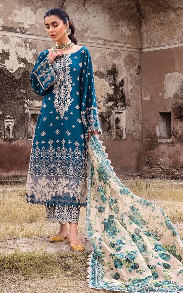 Zainab Chottani Embroidered Chikankari Suit.