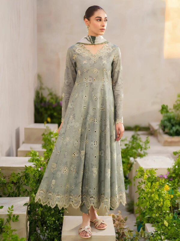 Iznik Lawn Collection